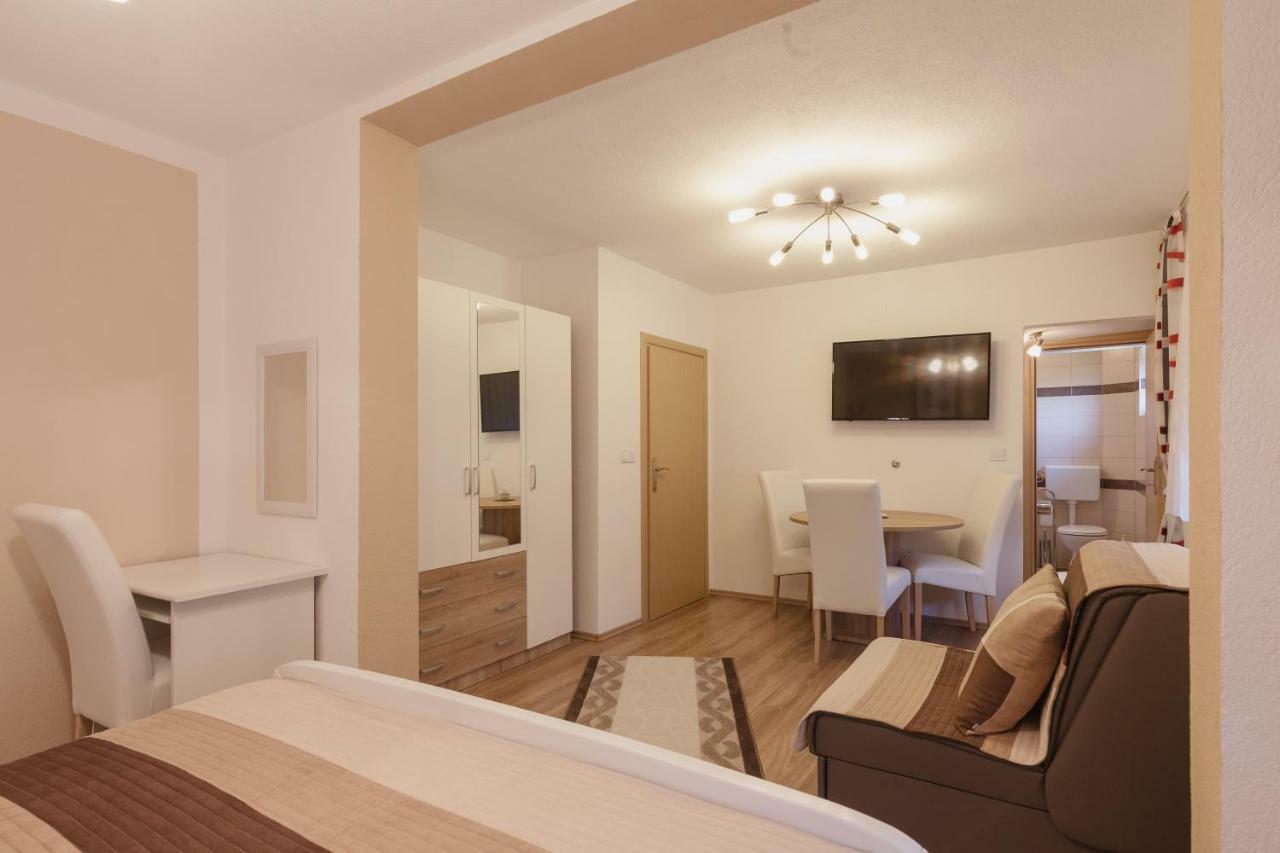 Iris Room & Apartment Slunj Eksteriør bilde